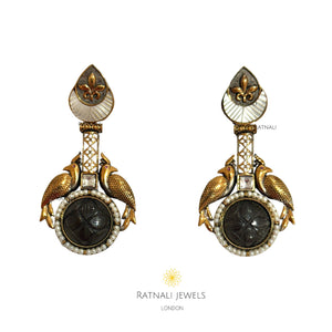 Ethnic vintage style earrings 